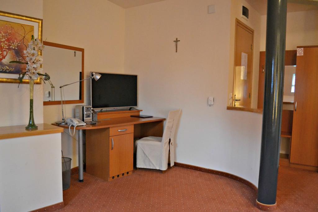 Hotel Istra Varaždin Exteriér fotografie